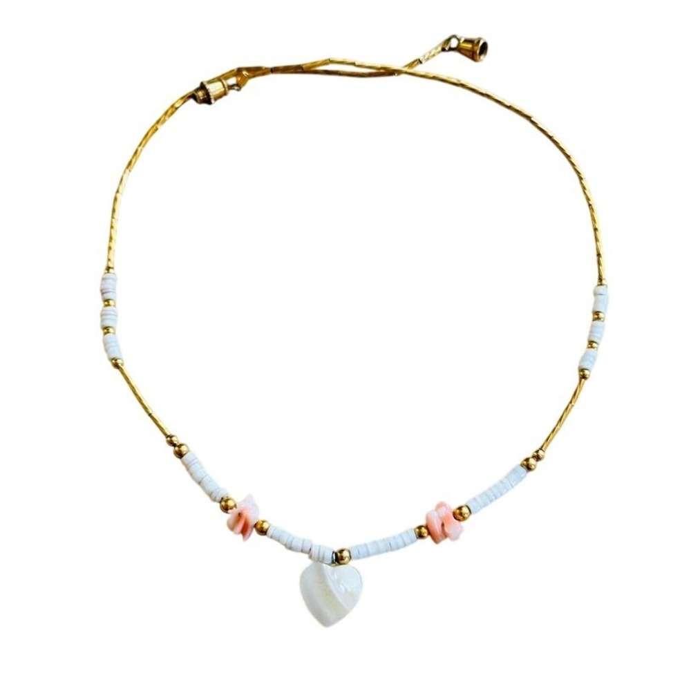 VTG‎ Native American Heart Shell Necklace Natural Heishi Beads Choker 70s Gold